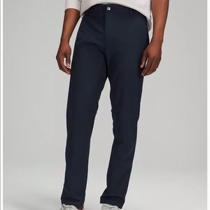 Lululemon Commission Classic-Fit Pant 34x32" 
Warpstreme